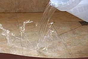 三亚漏水维修 免砸砖防水材料该如何施工